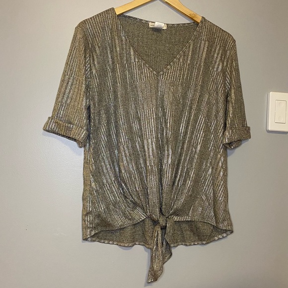 Silver shiny crop with tie - L - Picture 2 of 2